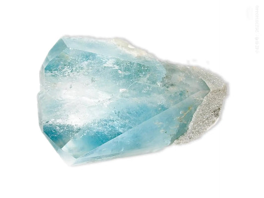 Blue Topaz Meaning, Properties & More