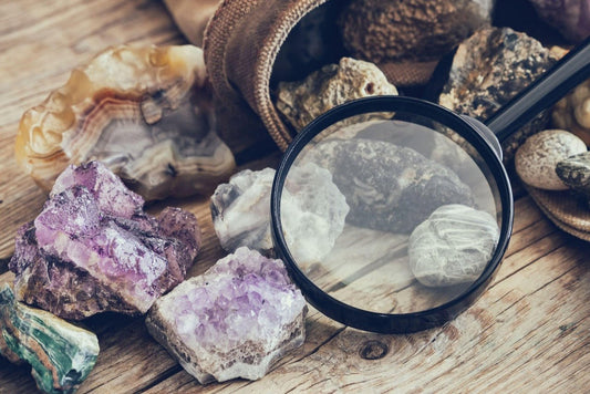 why is amethyst purple?