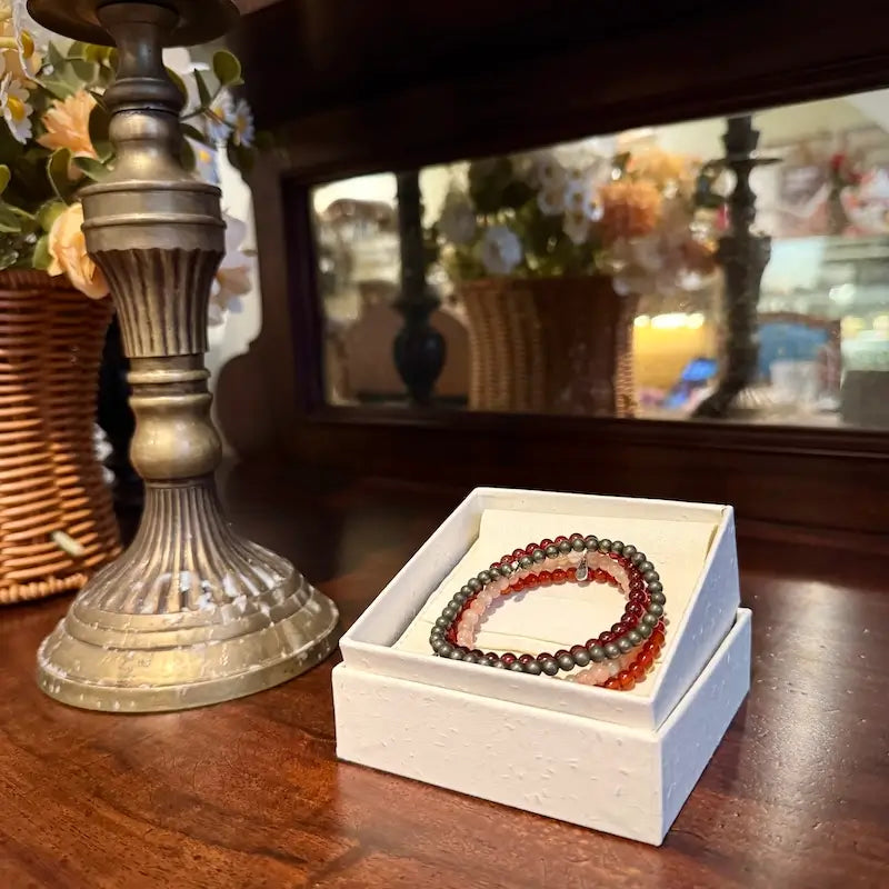 Aries Birthstone Bracelet - Gift Packaging| Touch Vintage