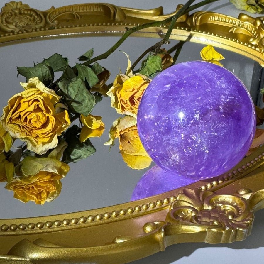 Amethyst Sphere - Touch Vintage