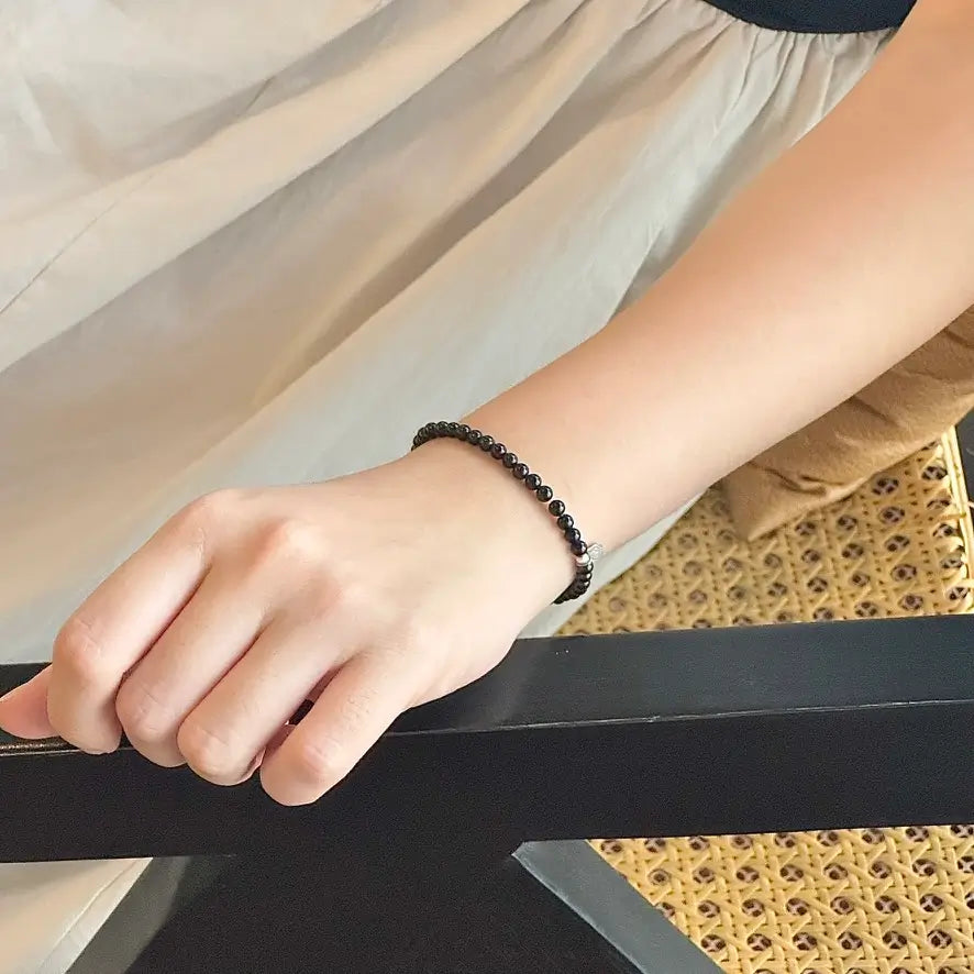 Black Tourmaline Bracelet - Worn On Wrist|Touch Vintage