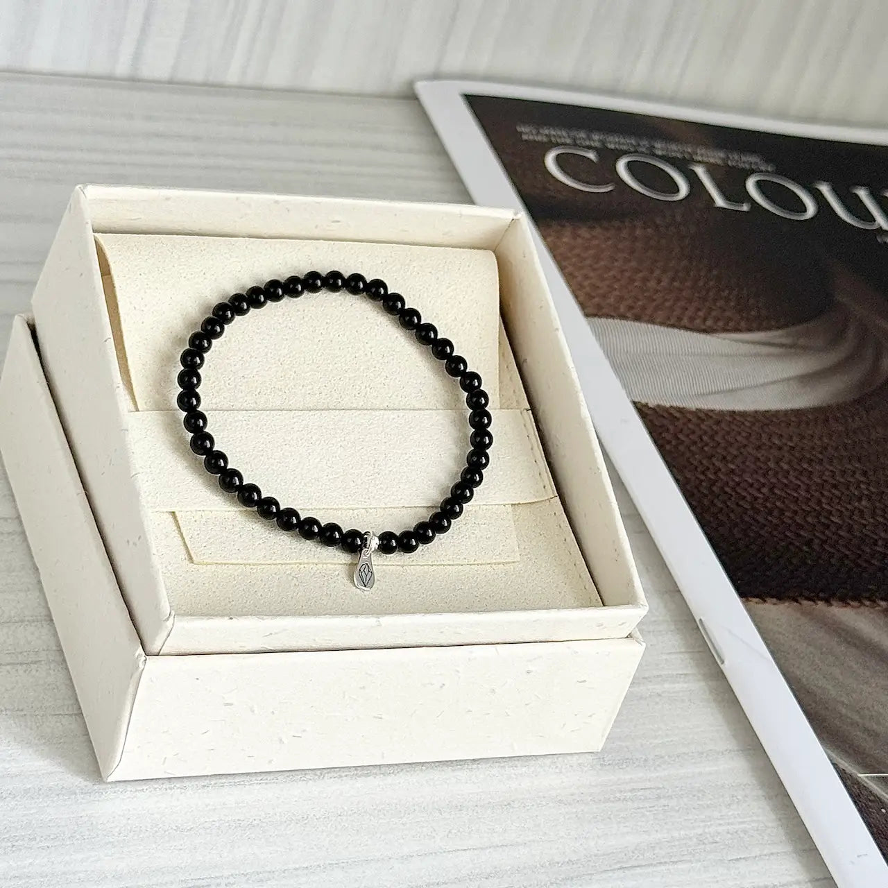 Black Tourmaline Bracelet - Gift Packaging|Touch Vintage