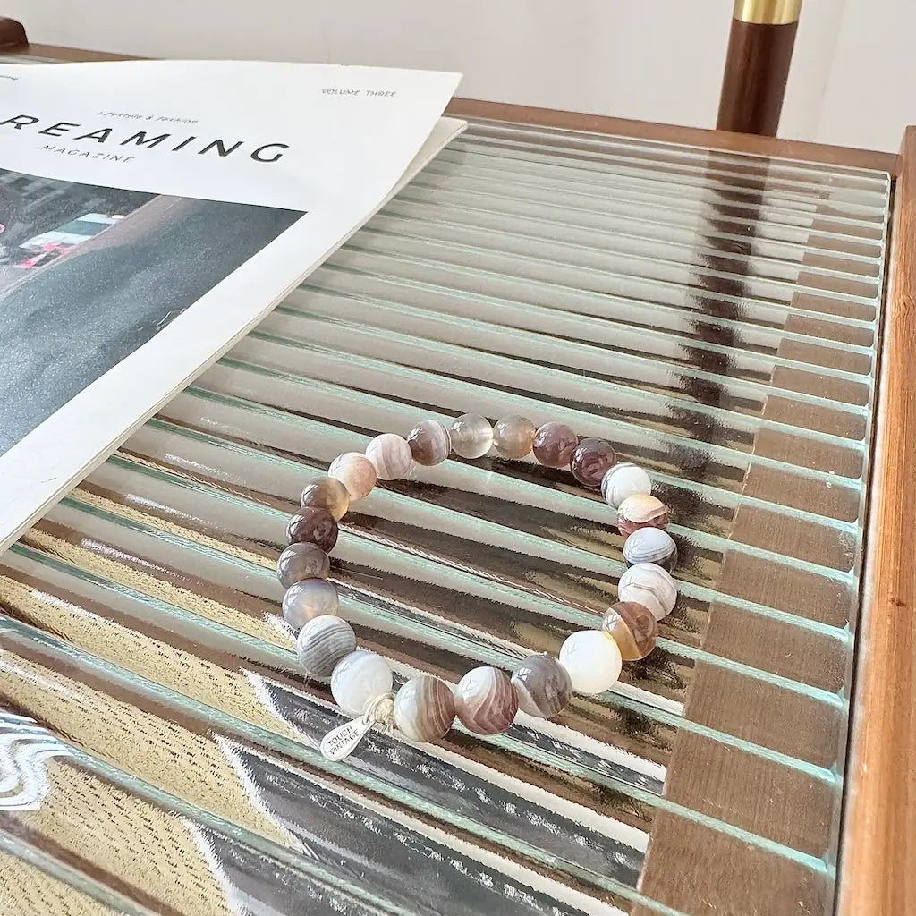 Boswan Agate Bracelet 8mm - Close-up|Touch Vintage
