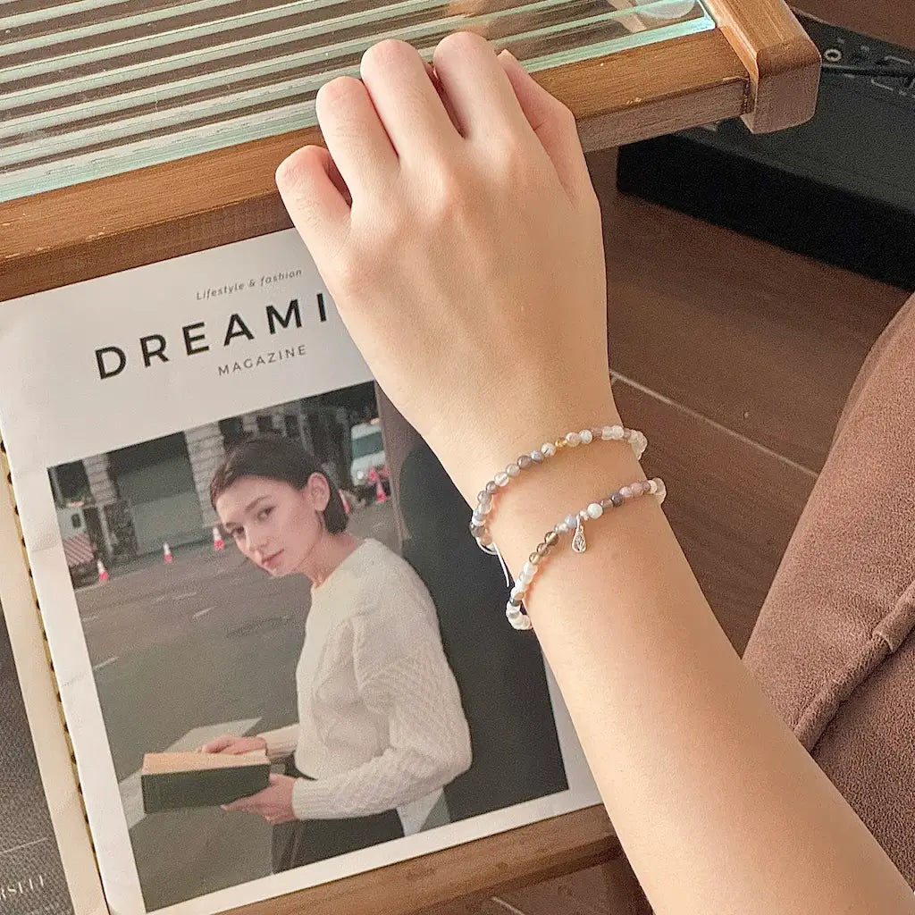 Botswana Agate Bracelet - Worn On Wrist|Touch Vintage