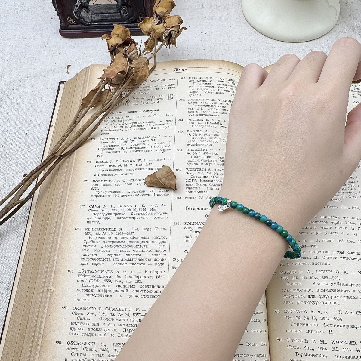 Chrysocolla crystal bracelet On the hand