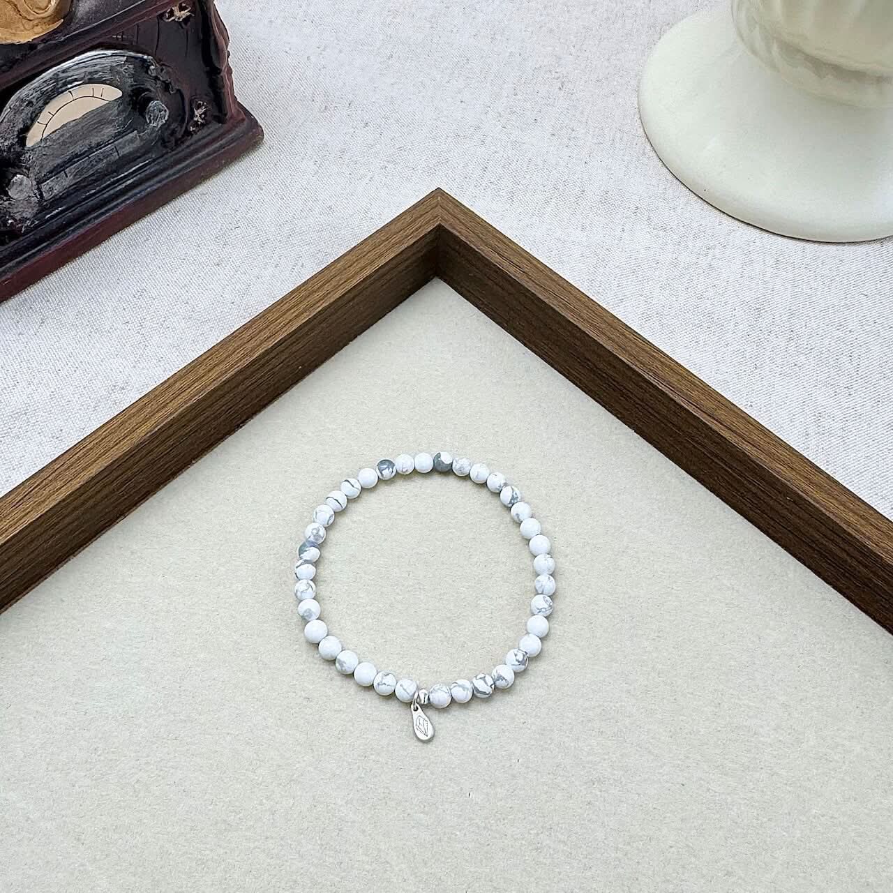 Howlite Bracelet - Crystal Jewelry|Touch Vintage