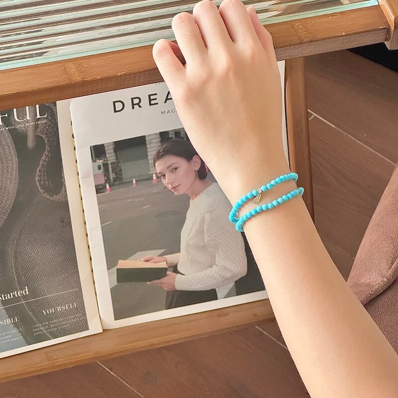 Real Turquoise Bracelet - Worn On Wrist|Touch Vintage