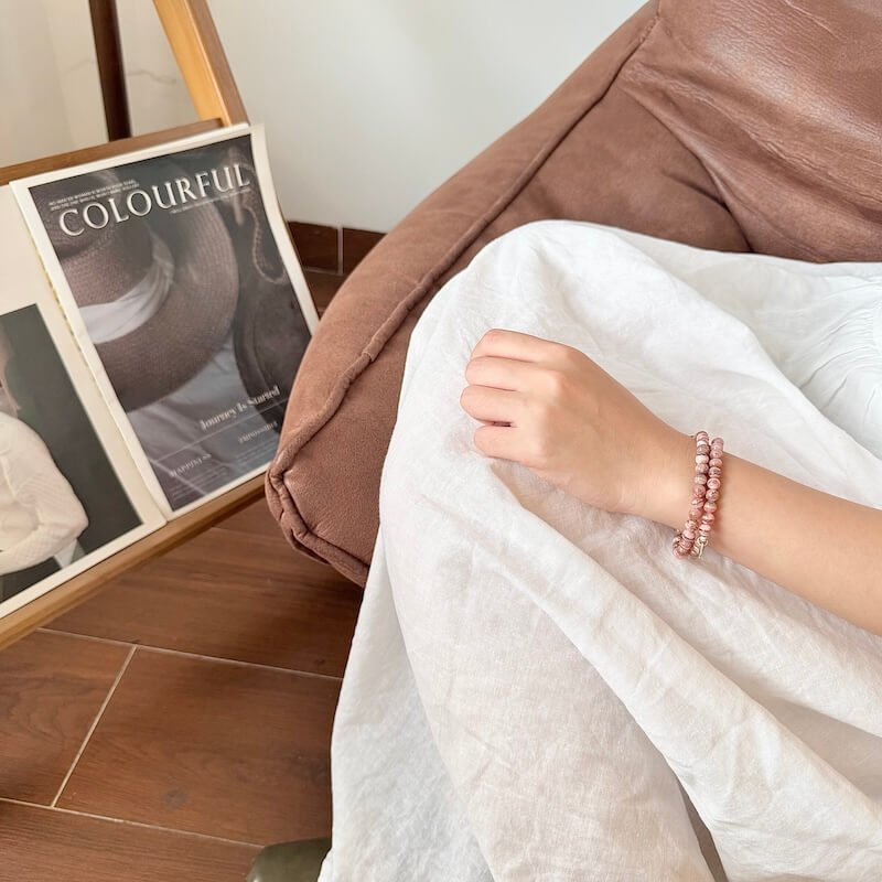 Rhodochrisite_Bracelet_6mm - Life Style Wearing|Touch Vintage