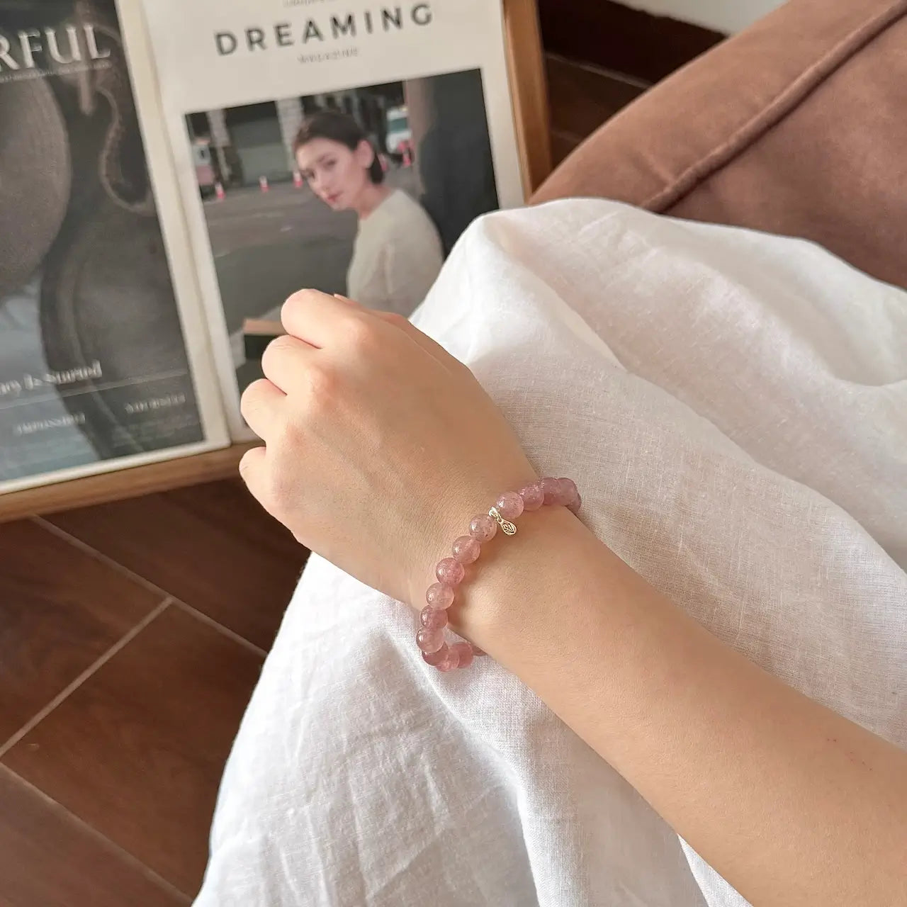Strawberry Quartz Bracelet 8mm - Life Style Wearing|Touch Vintage