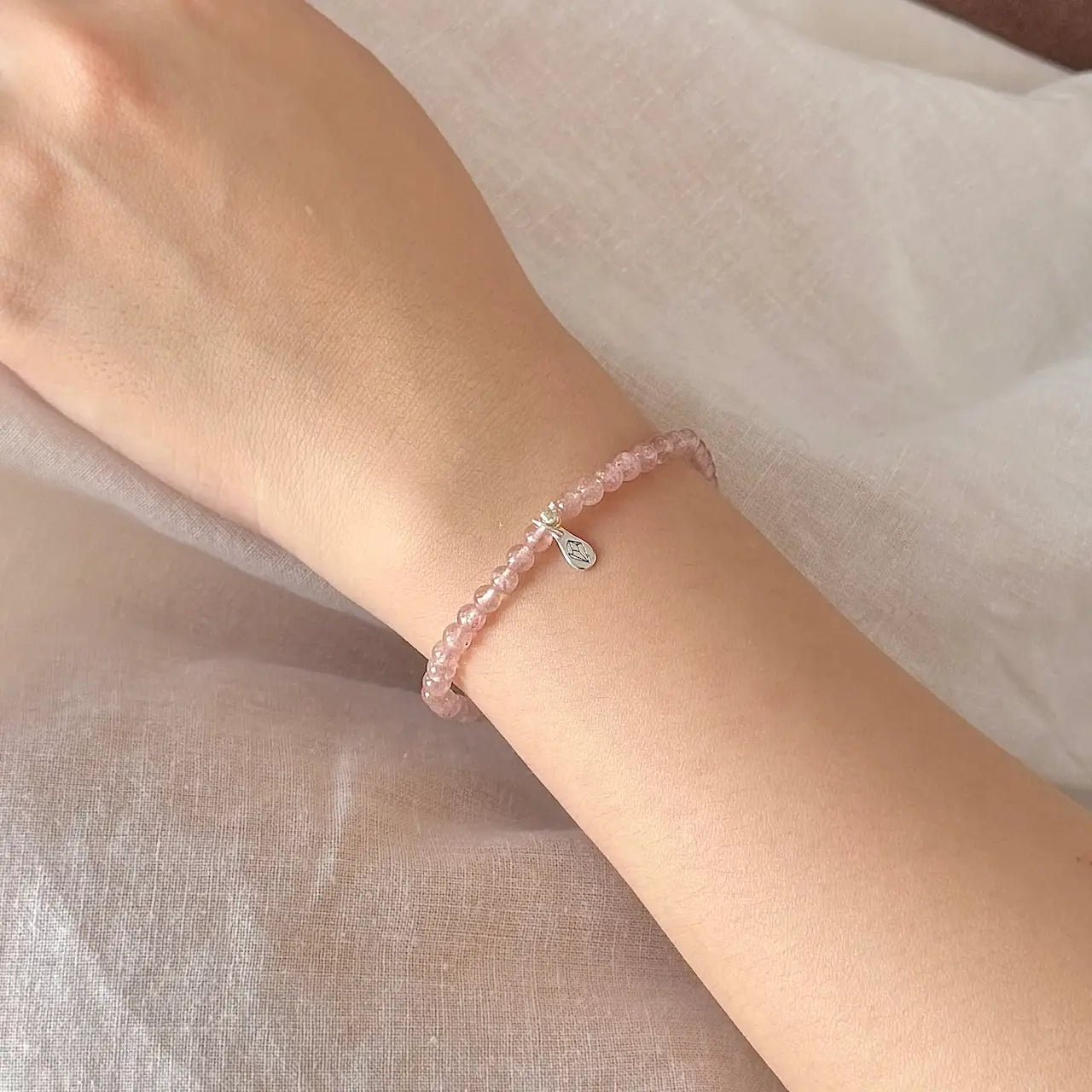 Strawberry Quartz Bracelet - Closeup|Touch Vintage