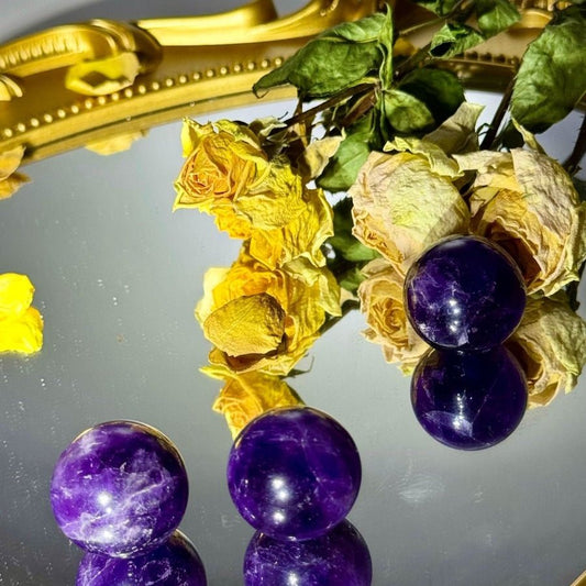 Amethyst Sphere - Touch Vintage