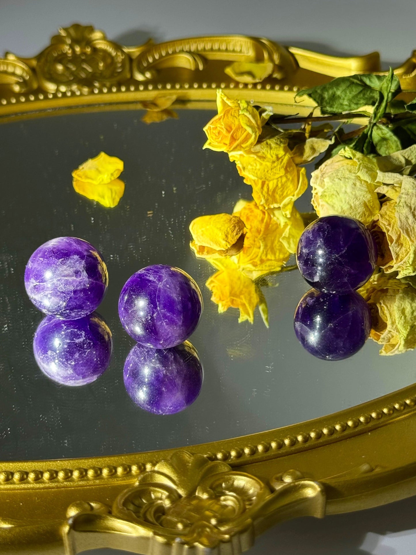 Amethyst Sphere - Touch Vintage