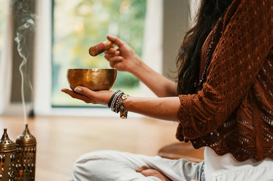 How to Meditate With Crystals : Top 20 Crystals You Should Know｜Touch Vintage
