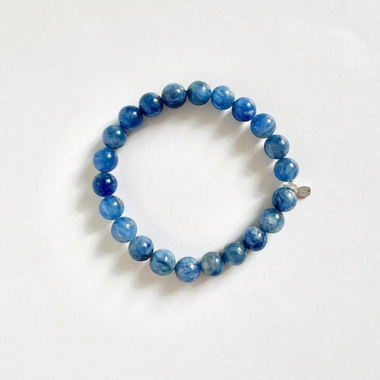 Kyanite bracelet for mental clarity, calm energy, and communication benefits