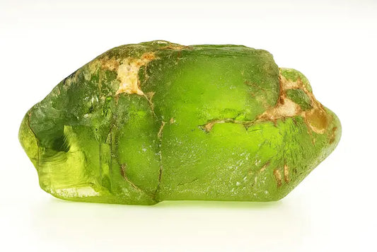 Peridot Meaning, Benefits & Properties