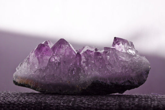 What Does Fake Amethyst Look Like?｜Touch Vintage