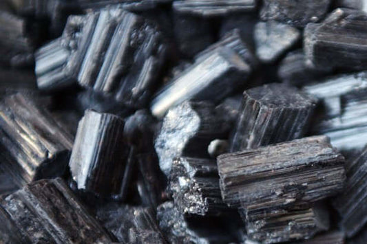 Protection Stones: Top 20 Crystals For Protection｜Touch Vintage