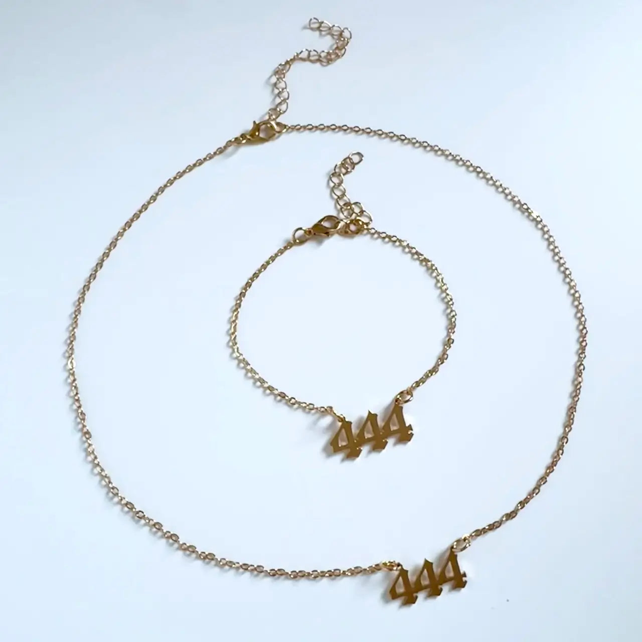 444 Angel Number Bracelet - Front View ｜Touch Vintage