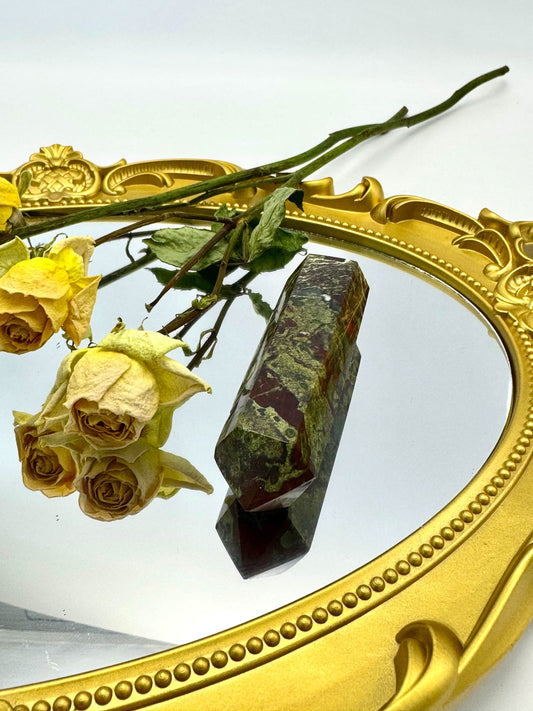 Dragon's bloodstone - Touch Vintage 