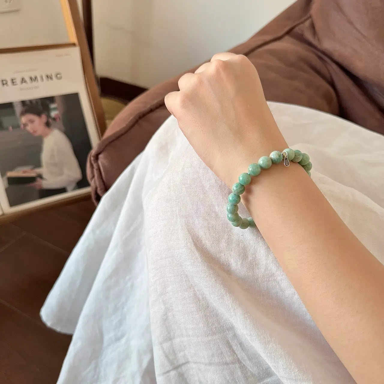 Amazonite Bracelet 8mm - Life Style Wearing｜Touch Vintage