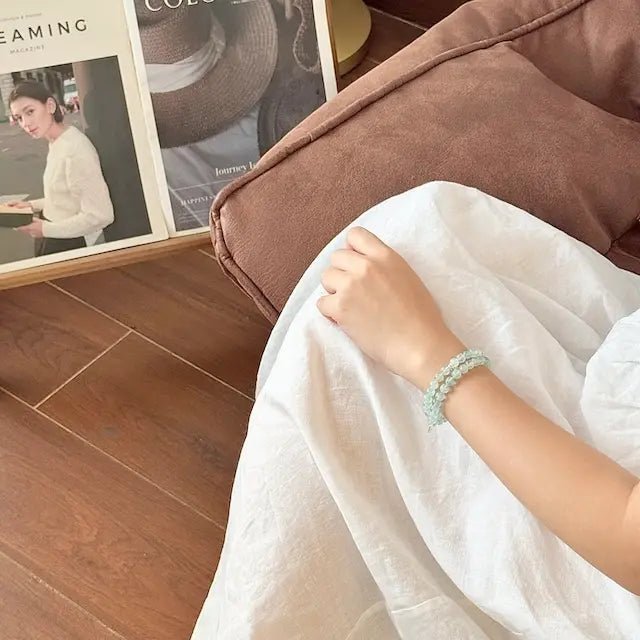 Aquamarine Bracelet 6mm - Worn On Wrist｜Touch Vintage