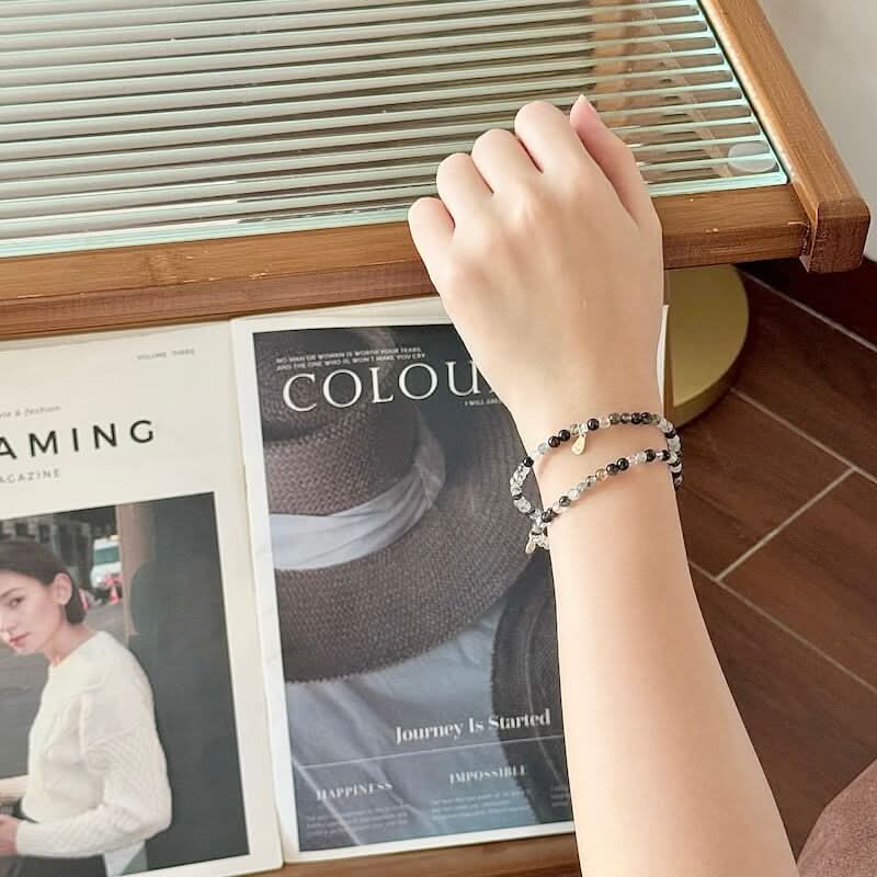 BlackBlack Rutilated Quartz Bracelet - Worn On Wrist｜Touch Vintage