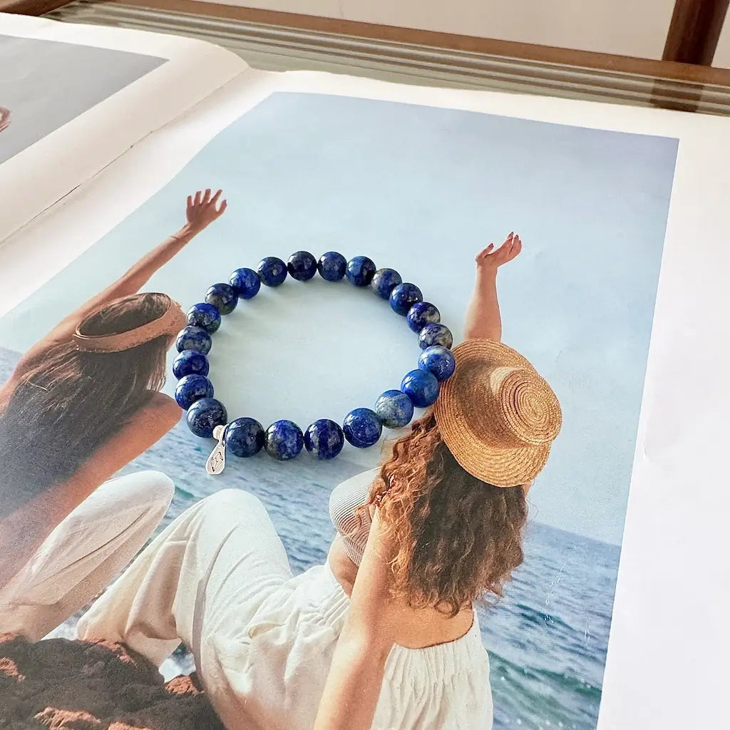 Blue Lapis Bracelet 8mm - Closeup｜Touch Vintage