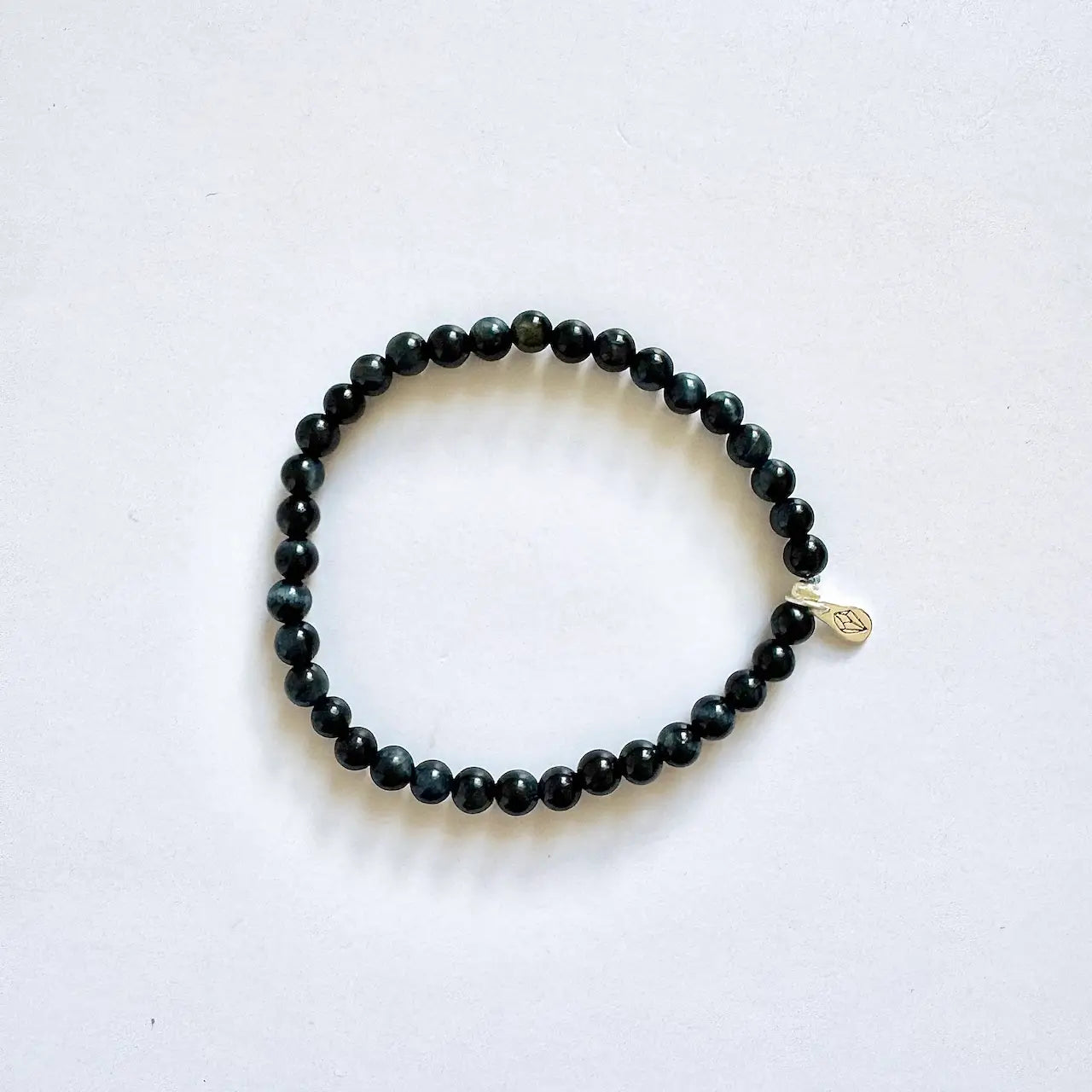 Blue Tiger Eye Bracelet - Front View｜Touch Vintage