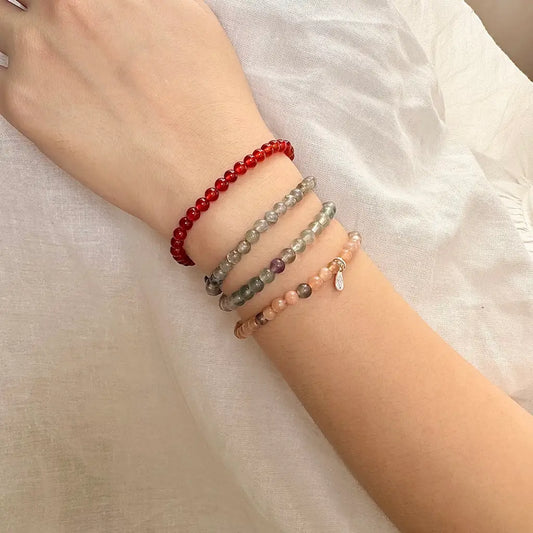 Capricorn Bracelets - Close-up｜Touch Vintage