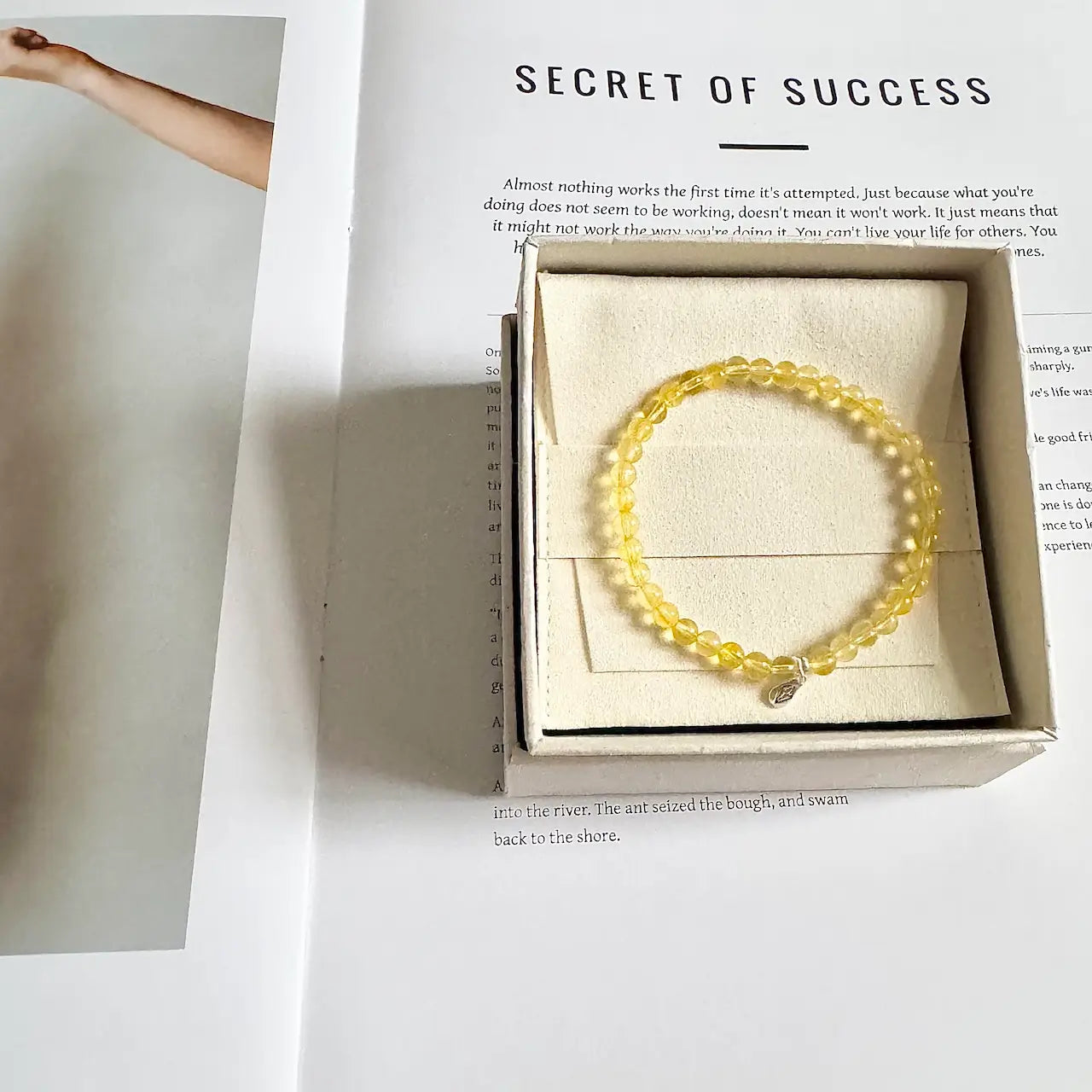Citrine Bracelet - Gift Packaging｜Touch Vintage