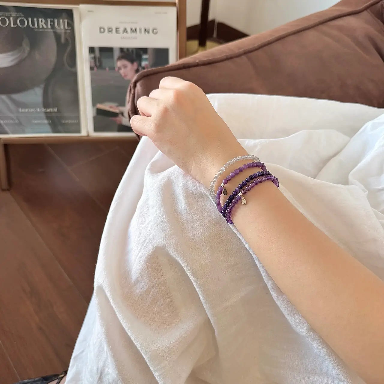 Crown Chakra Bracelet - Life Style Wearing｜Touch Vintage
