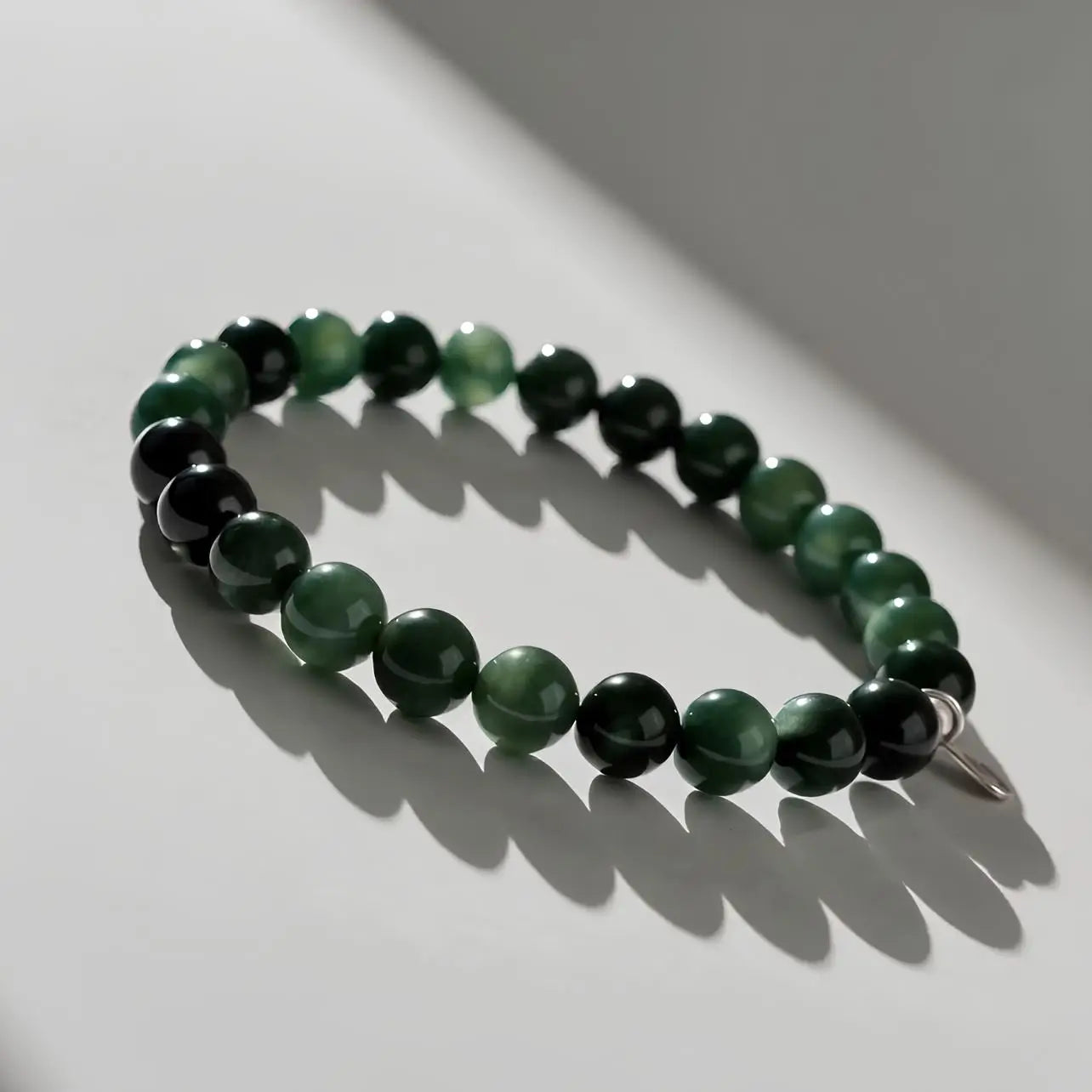 Emerald Green Bracelet for Inner Growth 