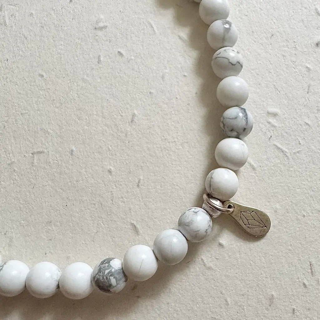 Howlite Bracelet - Detail | Touch Vintage