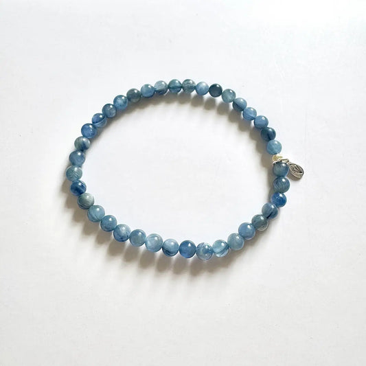 Kyanite Bracelet - Front View｜Touch Vintage