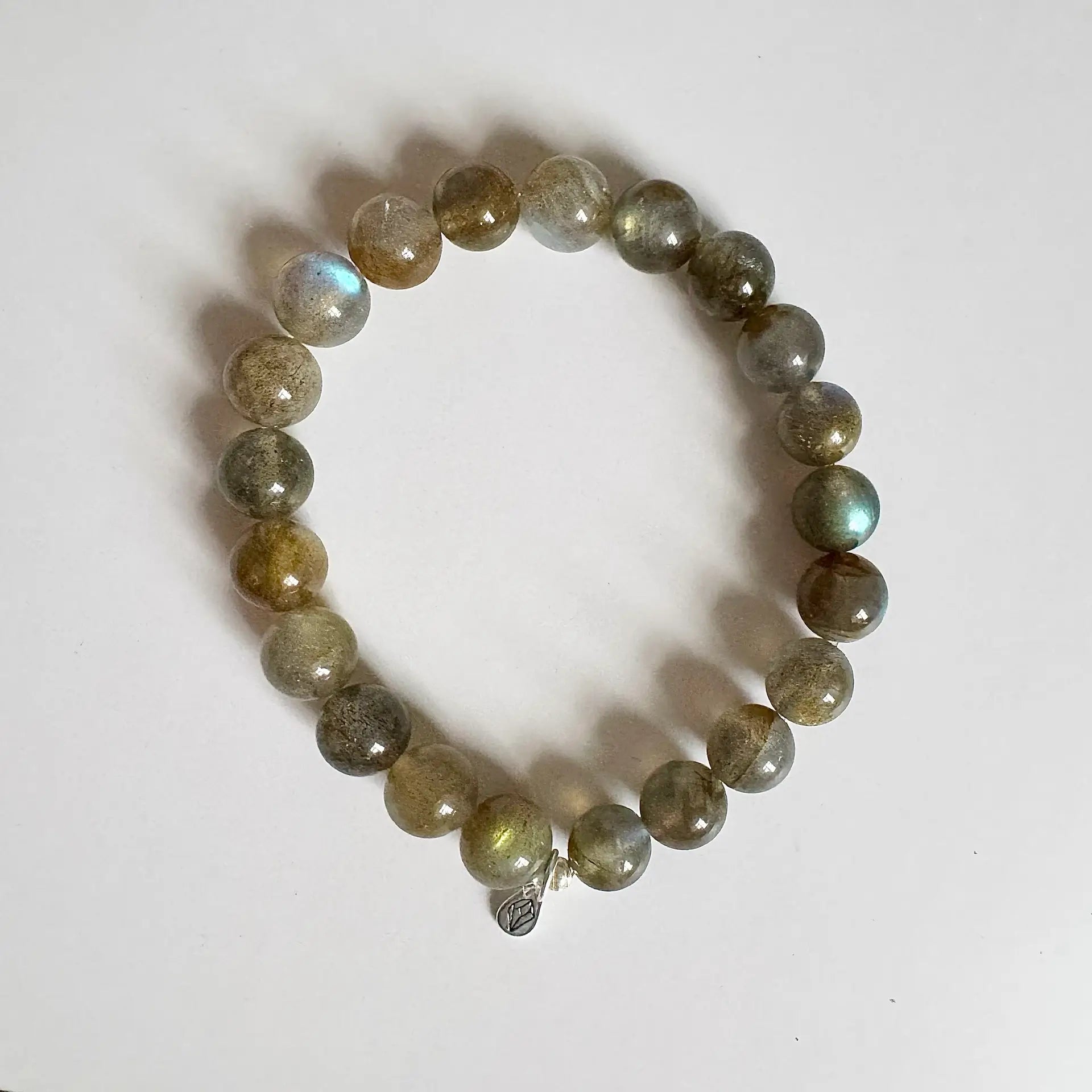 Labradorite Crystal Bracelet 8mm - Front View｜Touch Vintage