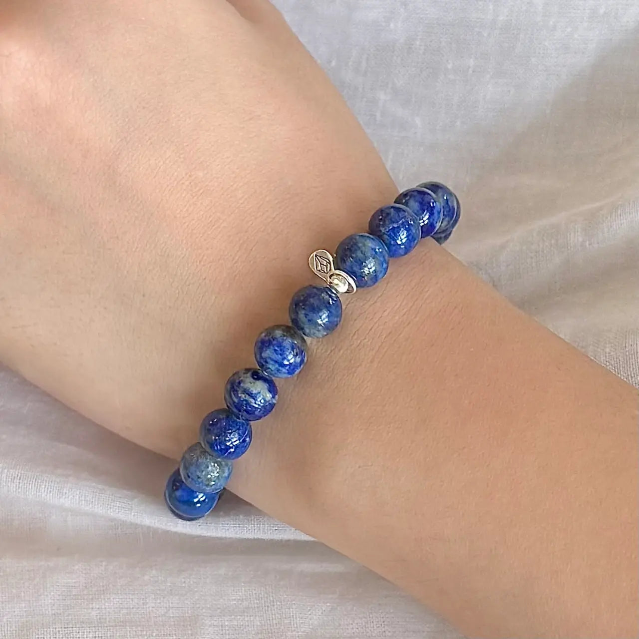 Lapis Lazuli Bracelet 8mm - Detail｜Touch Vintage