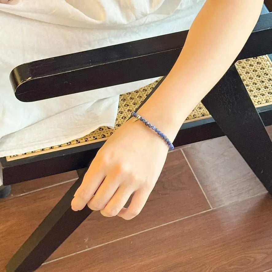 Lapis Lazuli Bracelet -  Life Style Wearing｜Touch Vintage