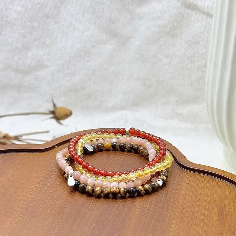 Leo Birthstone Bracelet Close-up｜ Touch Vintage