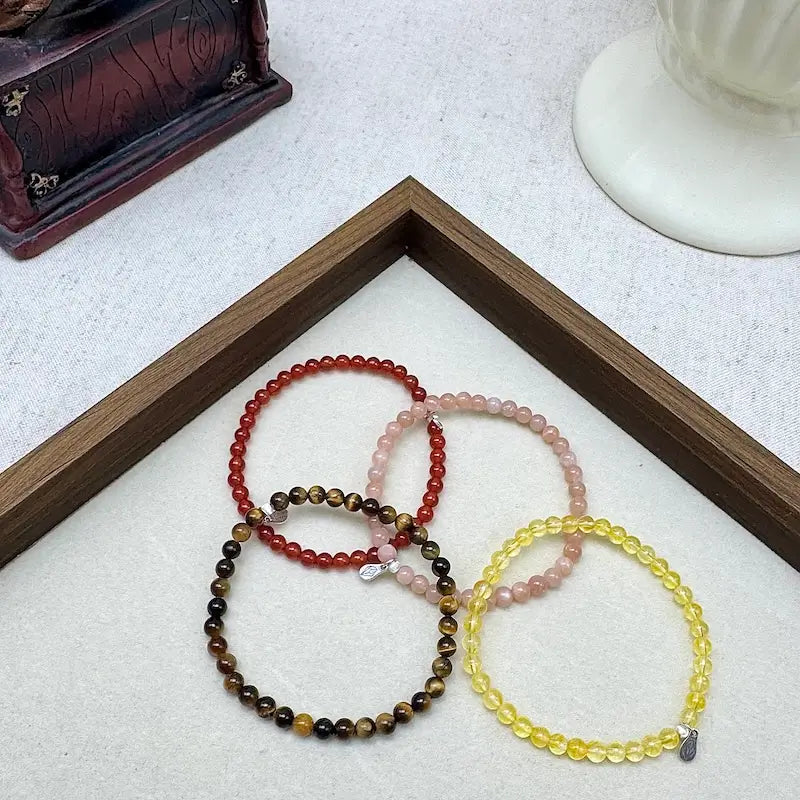 Leo Birthstone Bracelet - Front View｜Touch Vintage