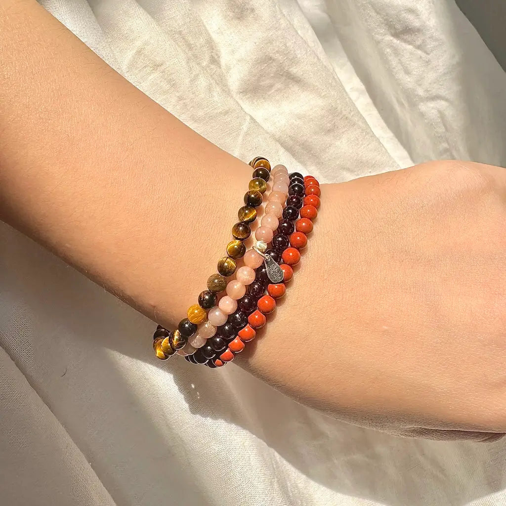 Leo Crystal Bracelets Close-up｜Touch Vintage