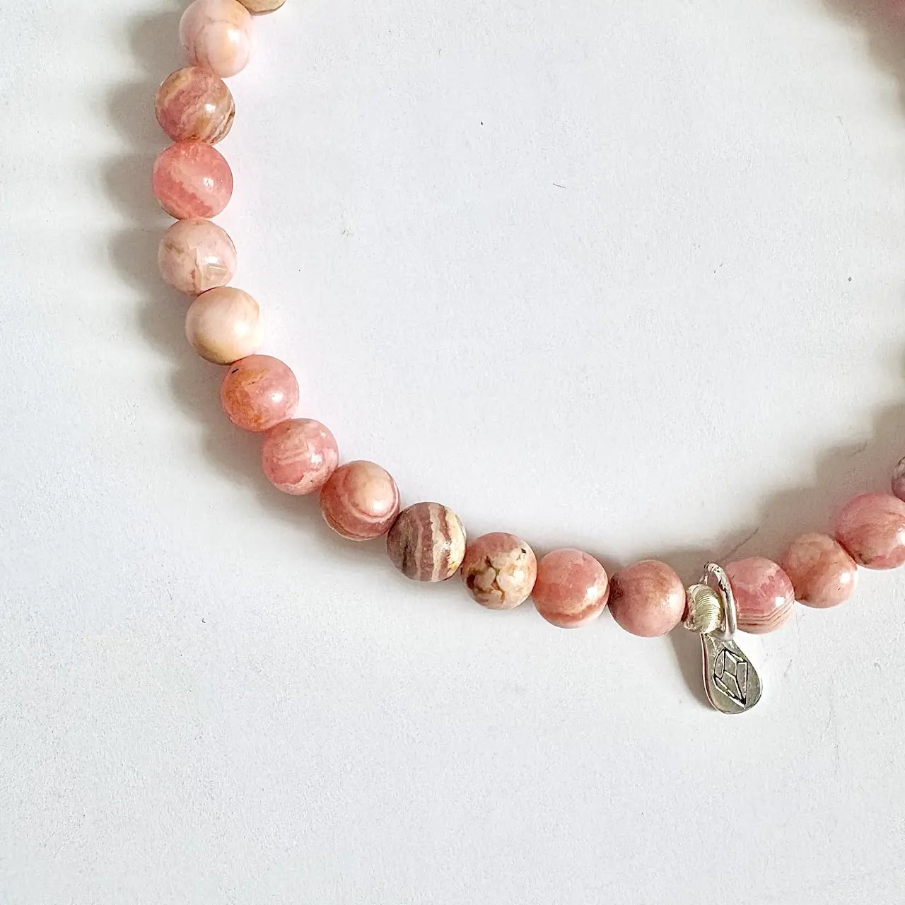 Pink Rhodochrosite Bracelet - Close-up｜Touch Vintage