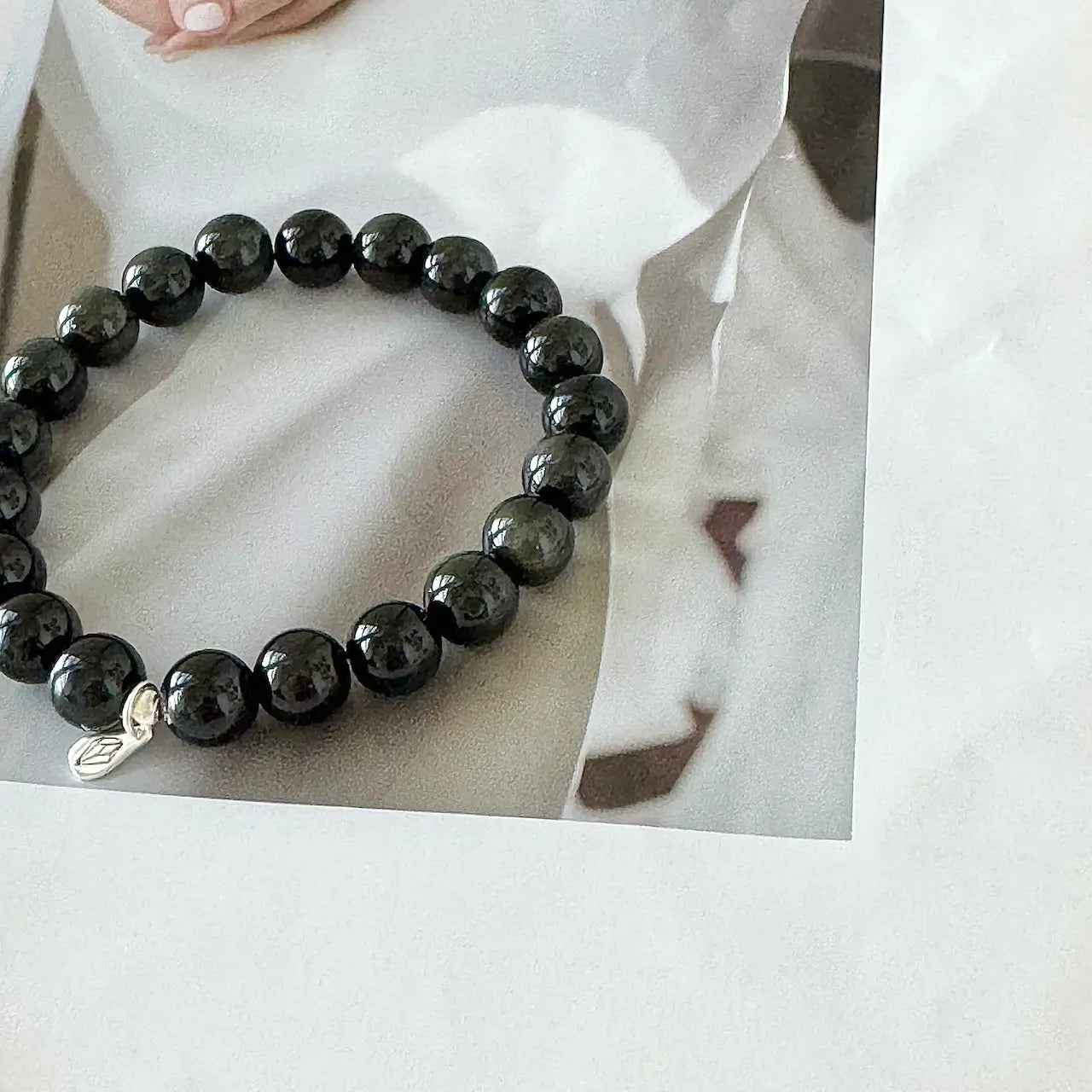Real Obsidian Bracelet 8mm - Closeup|Touch Vintage