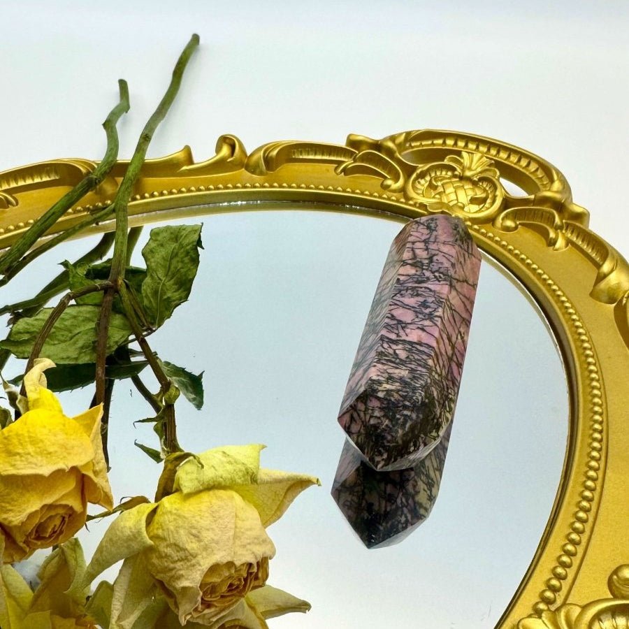 Roseate Pyroxene Tower - Touch Vintage 