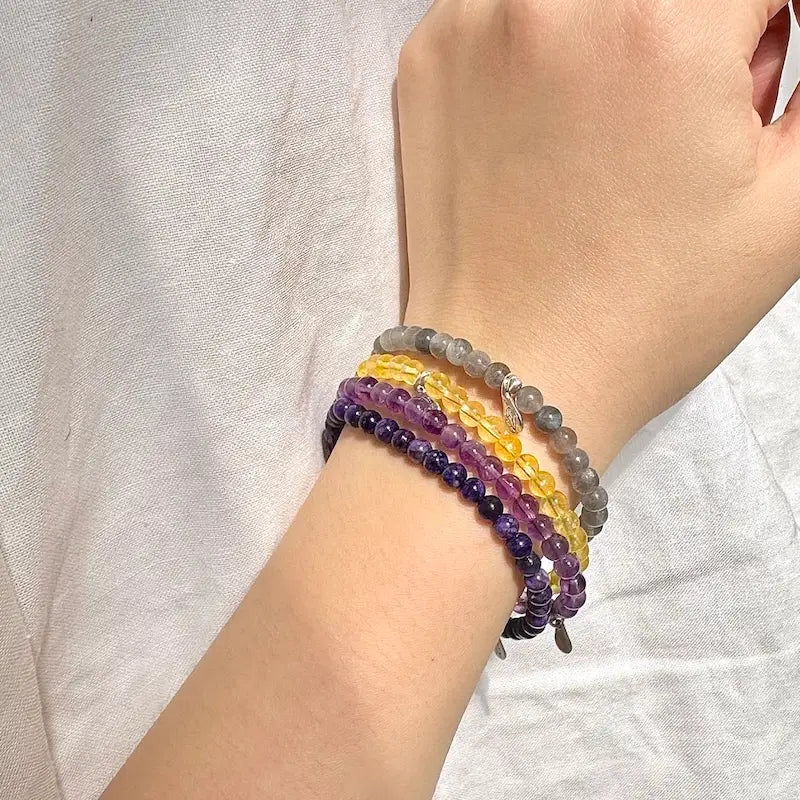Sagittarius Crystal Bracelets - Close-up｜Touch Vintage