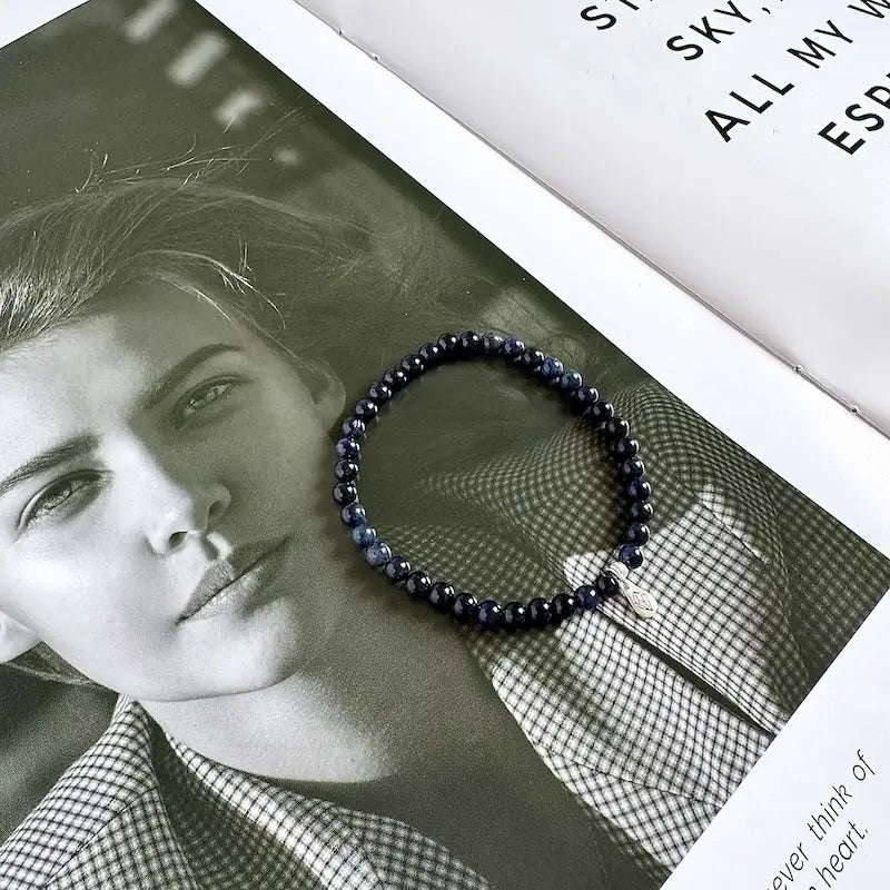 Sapphire Bead Bracelet - Side View｜Touch Vintage