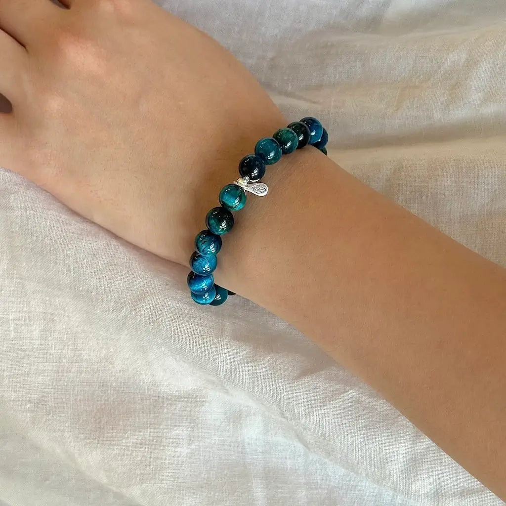 Tiger Eye Blue Bracelet - Worn On Wrist｜Touch Vintage