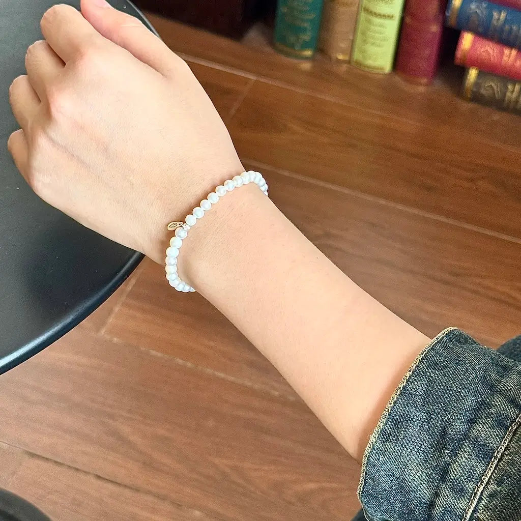 Touch Vintage Pearl Bracelet For Serenity