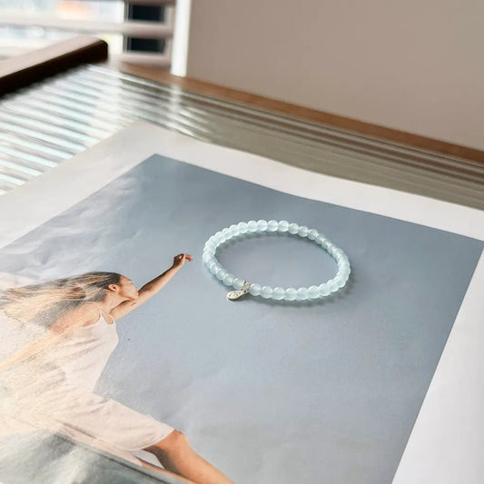 Vintage Aquamarine Bracelet - Close-up｜TouchVintage
