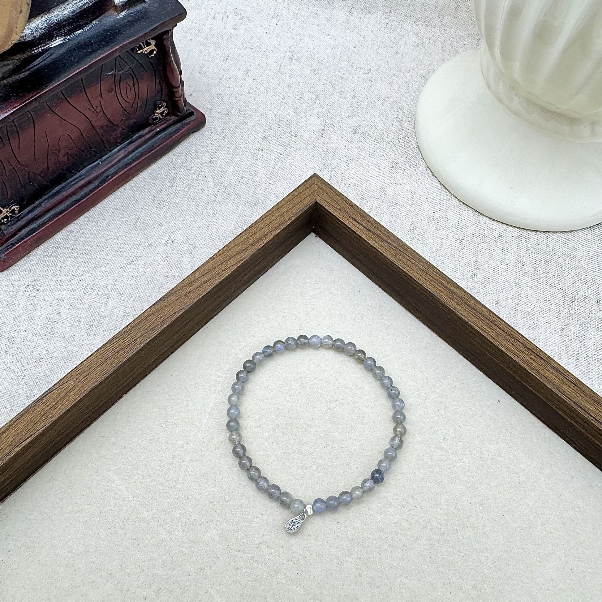labradorite bracelet​ 4mm
