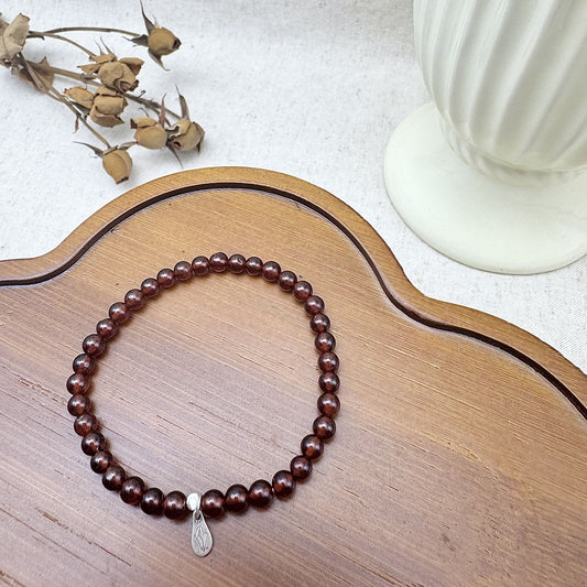 vintage garnet bracelet​